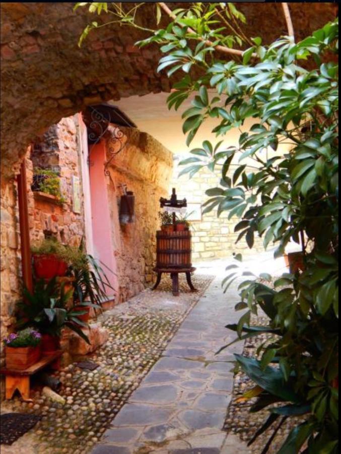 La Casa Nel Caruggio Appartement Diano Arentino Buitenkant foto
